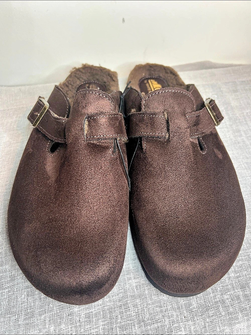 Cliffs by White Mountain Brown Buckle Faux Shearling Suede Cligs 9.5W